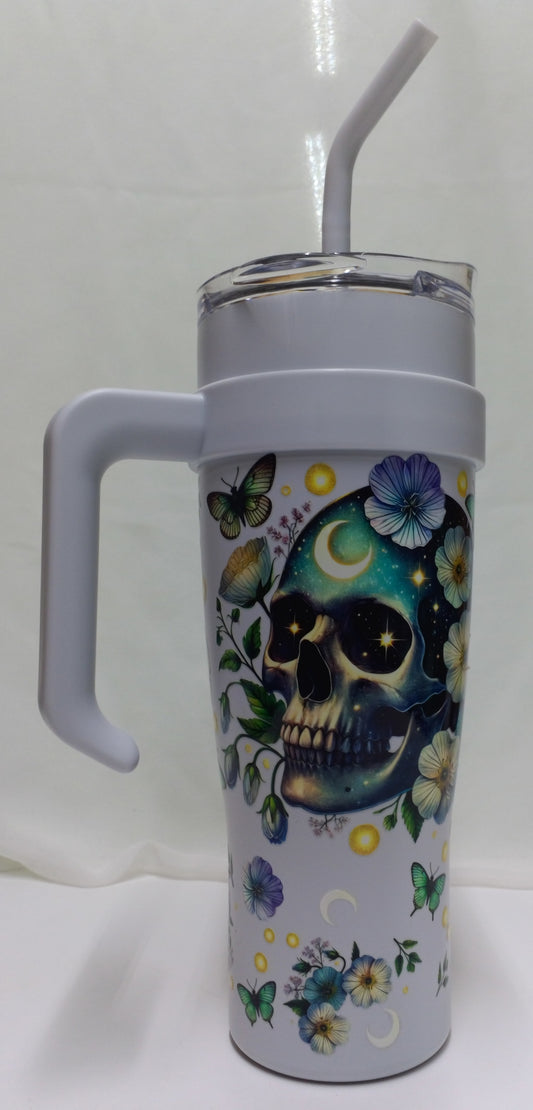 Skull/moon